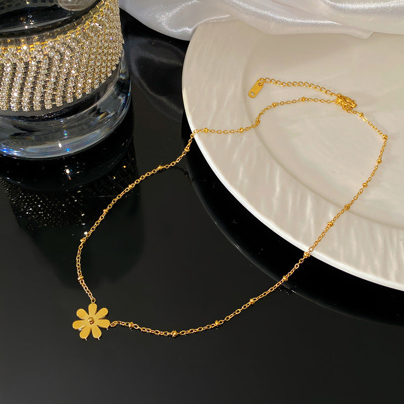 Sweet Geometric Daisy Flower Titanium Steel Plated Necklace for Unisex