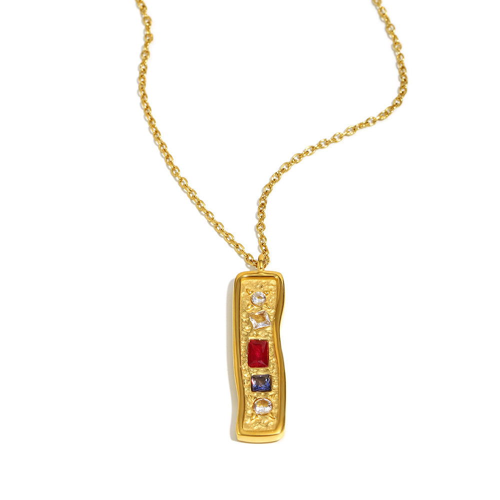 Collana con ciondolo geometrico minimalista da donna in acciaio inossidabile con placcatura in oro 18 carati e intarsio di zirconi
