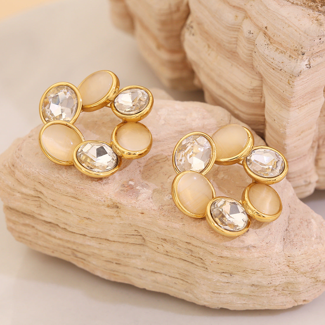 Vintage Geometric Round Cat's Eye Stud Earrings in Stainless Steel with Plating Finish