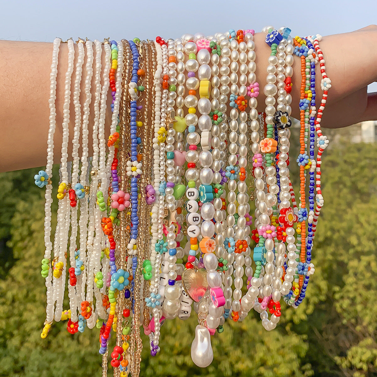 Bohemian Floral Letter Daisy Imitation Pearl Beaded Choker Necklace for Women