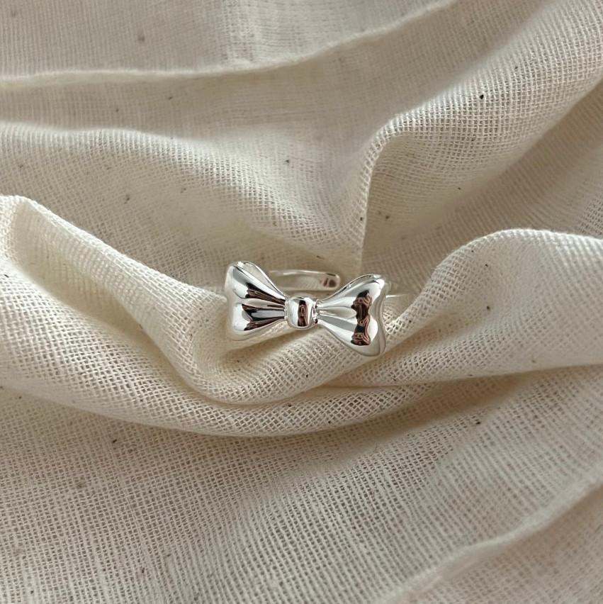 Anello a fiocco minimalista in argento sterling 925 da donna