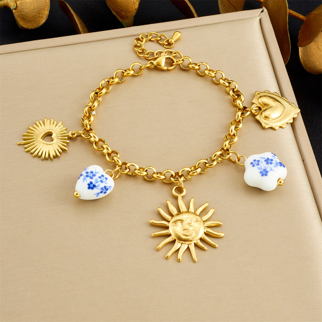 Fashion Elegant Heart Floral Butterfly Stainless Steel Plated Jewelry Set with Cable Chain