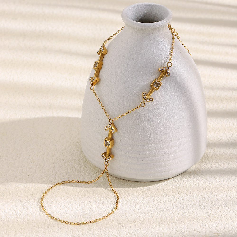 Set di anelli da dito con freccia geometrica alla moda per donna in acciaio inossidabile con placcatura in oro 18K