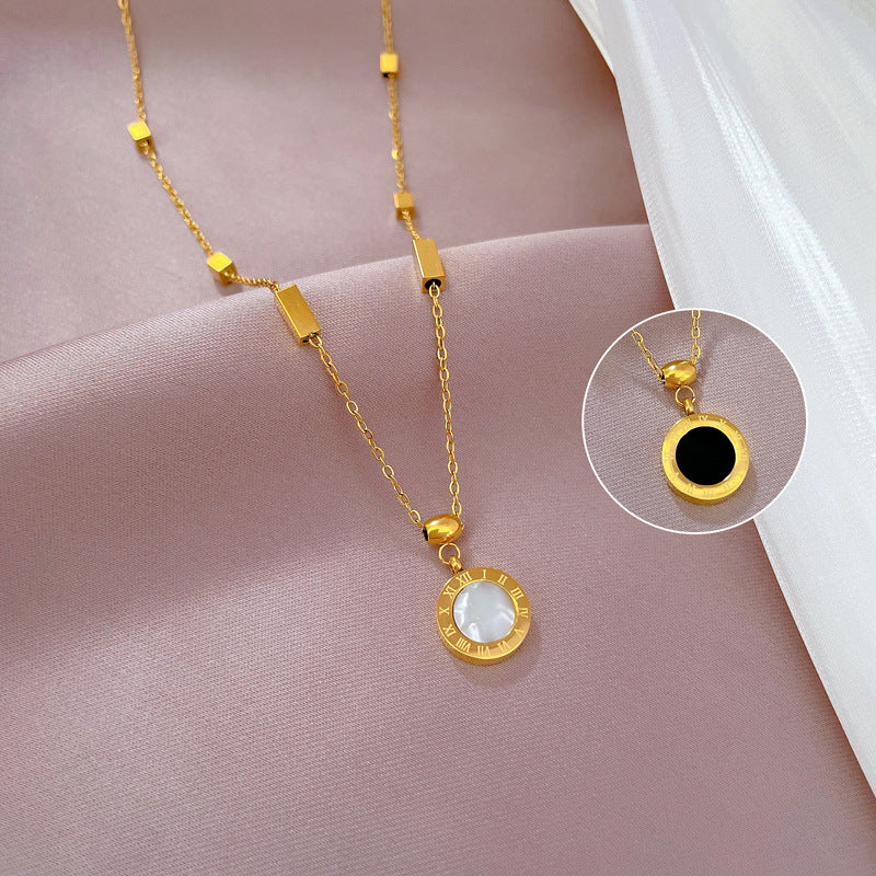 Collar Minimalista de Concha Geométrica Romana de Acero Titanio para Mujer con Chapado en Oro, Cadena de Cierre para Estilo de Clavícula