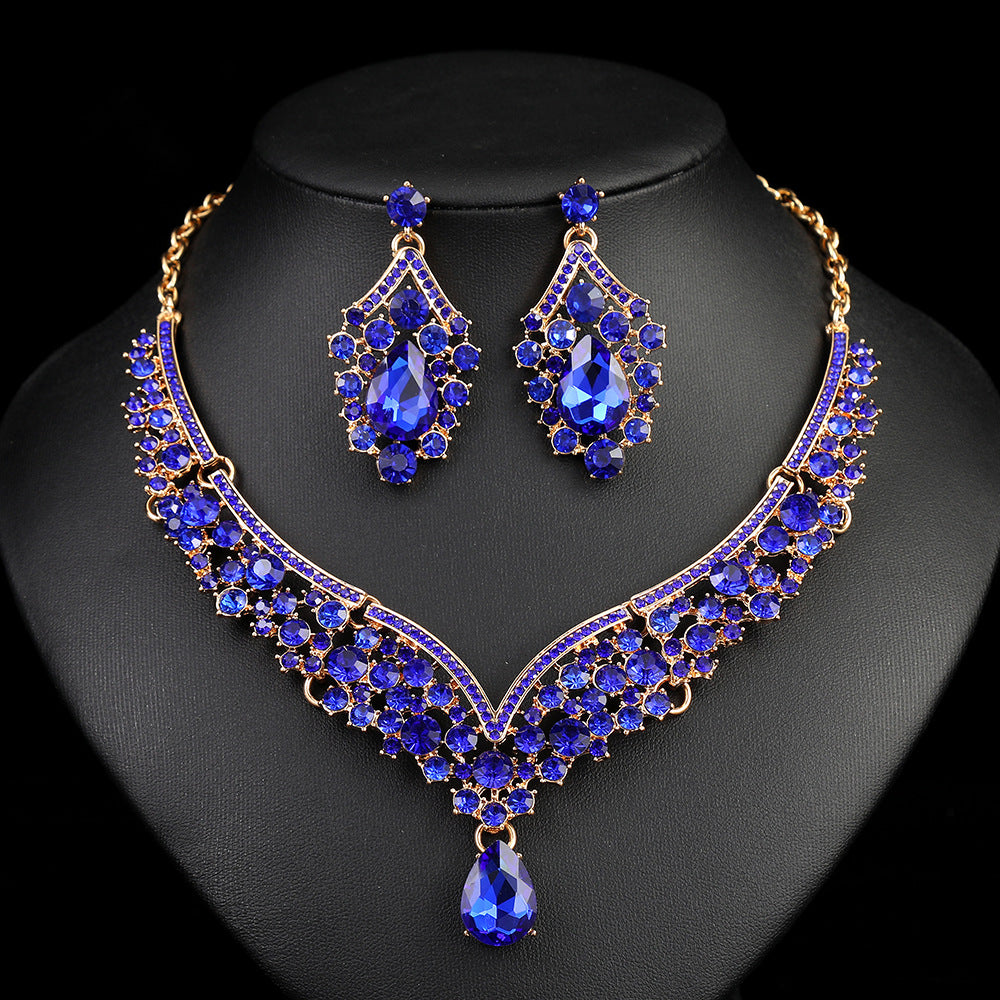 Conjunto de collar y pendientes de aleación con diseño floral de estilo vintage para mujer, con acabado galvanizado, collar de cadena tipo O a juego con pendientes