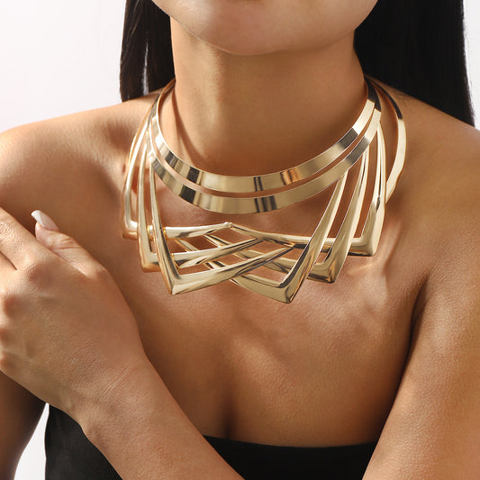 Geometric Irregular Metal Choker Necklace for Women with Multi-Layer Design and Bold Statement Style