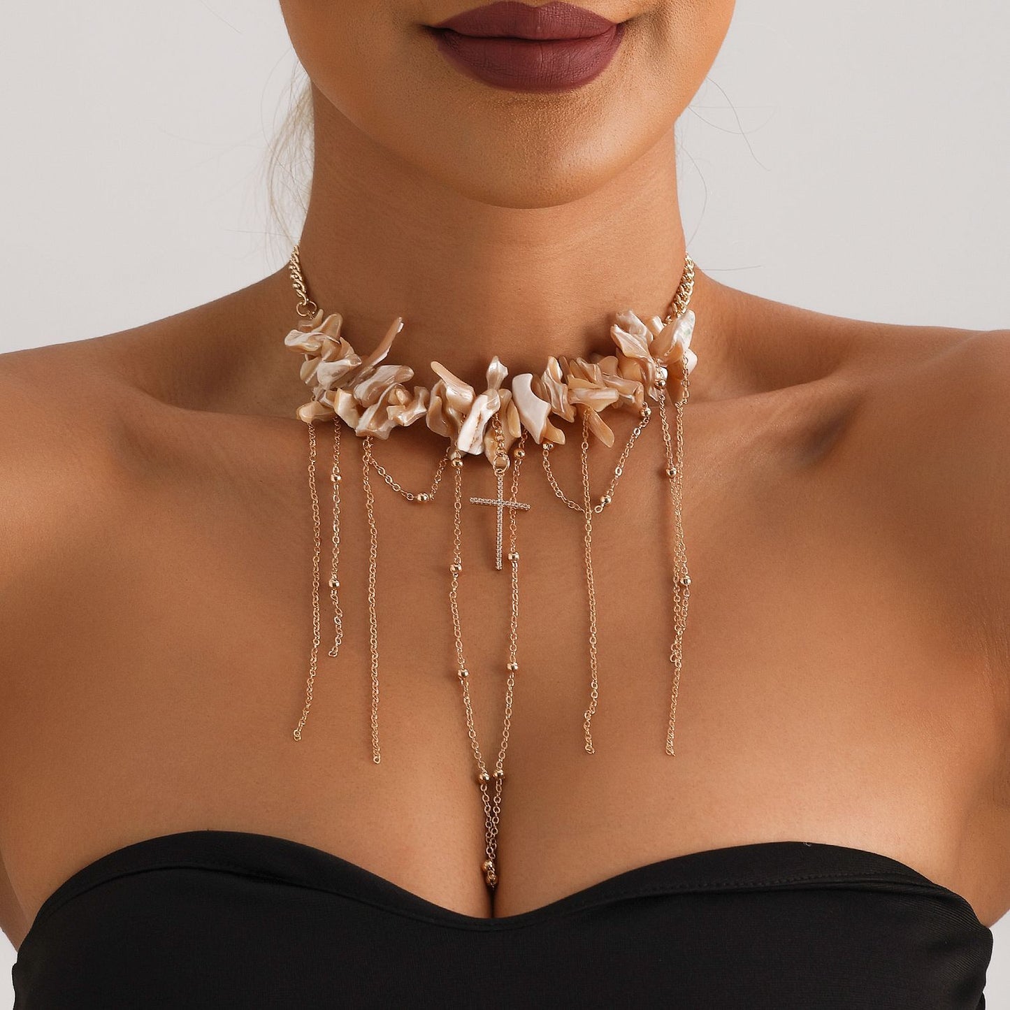 Vintage-Inspired Irregular Shell Cross Pendant Clavicle Necklace for Women with Electroplated Alloy and Geometric U-Shaped Design