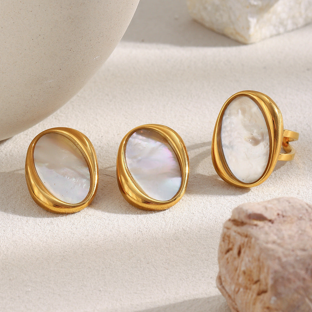Orecchini da donna geometrici minimalisti in acciaio inossidabile con placcatura in oro 18 carati e intarsio di abalone bianco