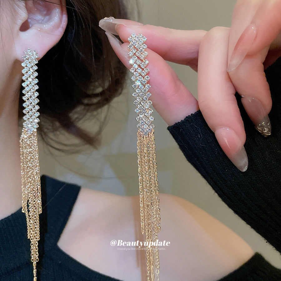 Pendientes de tuerca geométricos de acero inoxidable con detalles de diamantes de imitación para mujer, joyería de oreja lujosa y minimalista de moda
