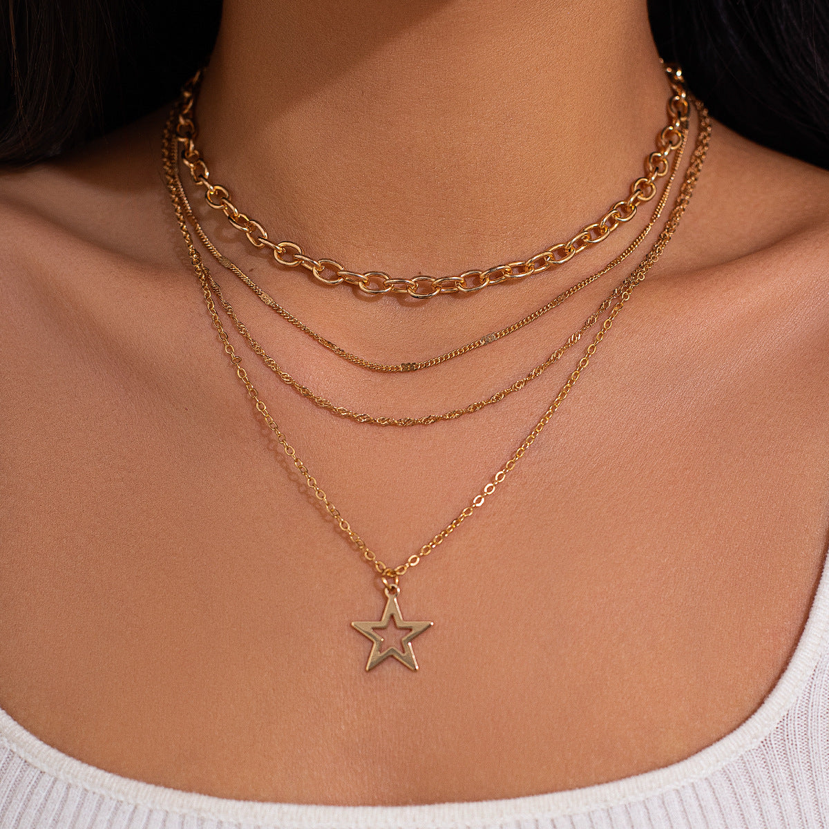 Minimalist Star-Shaped Pendant Necklace for Women with Zinc Alloy Construction and Electroplated Finish on Delicate Cross Chain