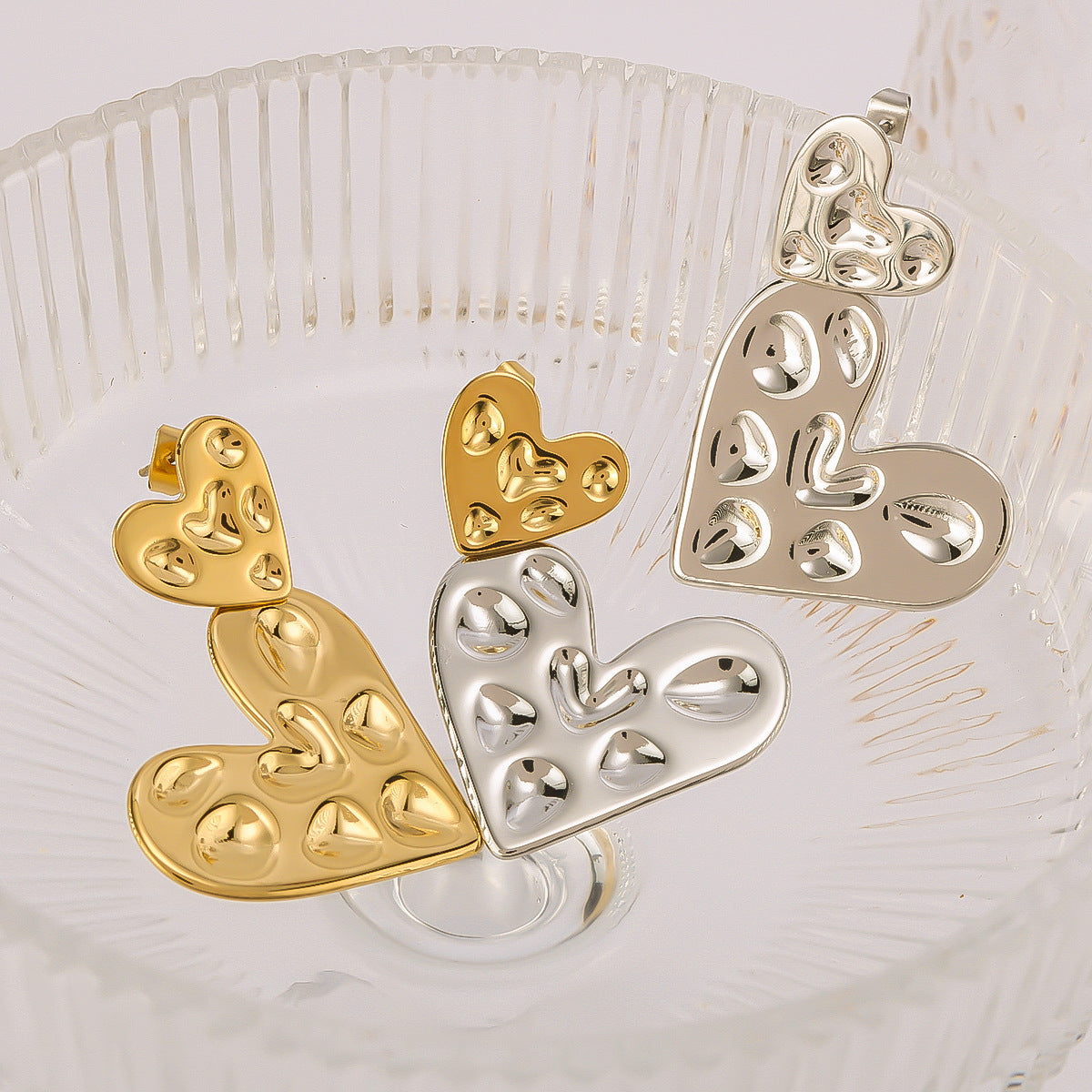 Pendientes colgantes estilo Ins de doble capa en forma de corazón en acero inoxidable con baño de oro de 18K