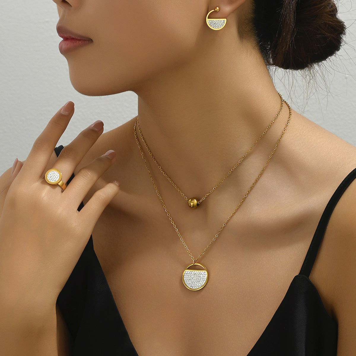 Set Collana Rotonda Geometrica Minimalista in Rame con Zirconi per Donna Inclusi Orecchini, Bracciale e Collana a Catena (Clavicola)