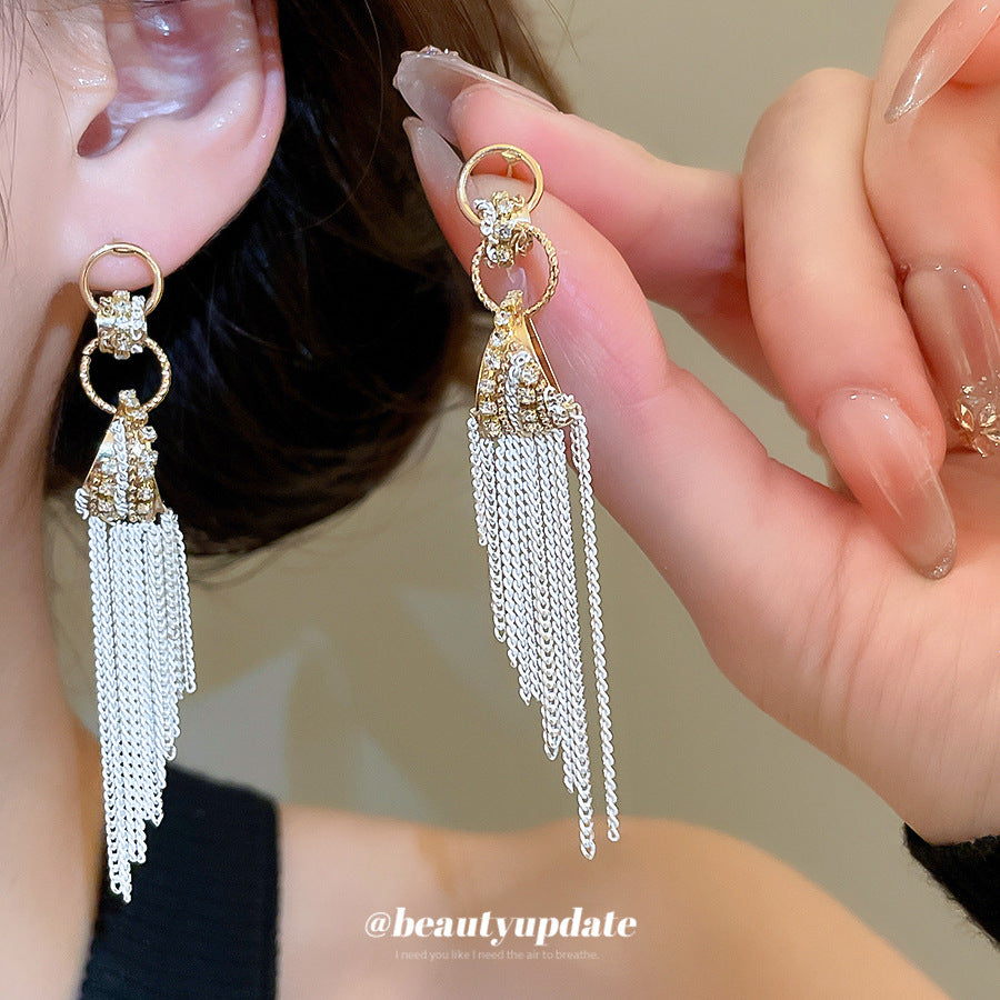 Pendientes de borla con formas geométricas con incrustaciones de diamantes de imitación en aleación y acero inoxidable para mujer, estilo de lujo minimalista y a la moda