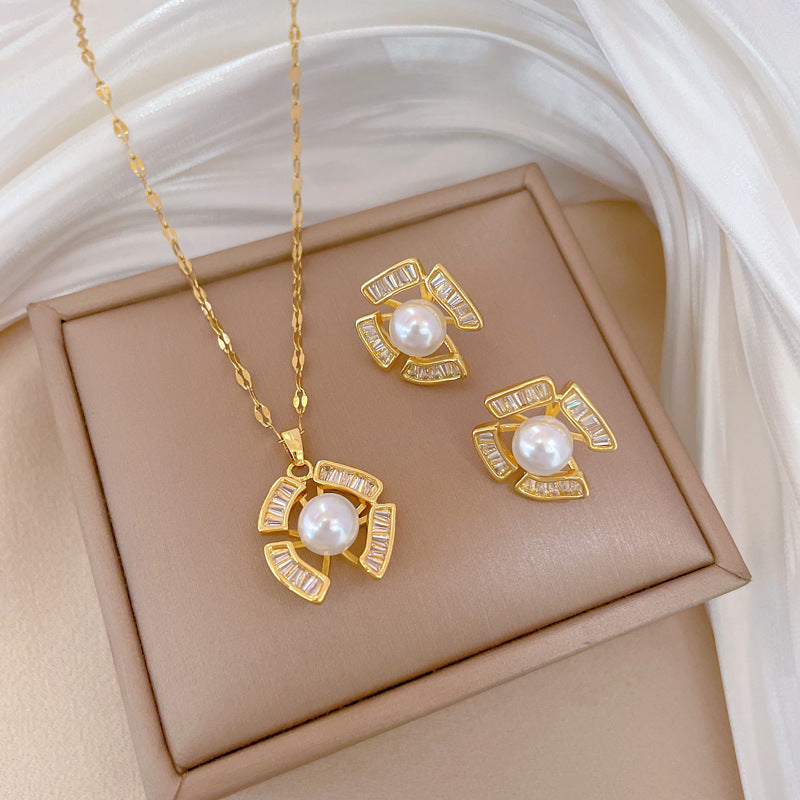 Luxury Fresh and Sweet Plated Brass Zircon Micro-Pave Earrings and Necklace Set