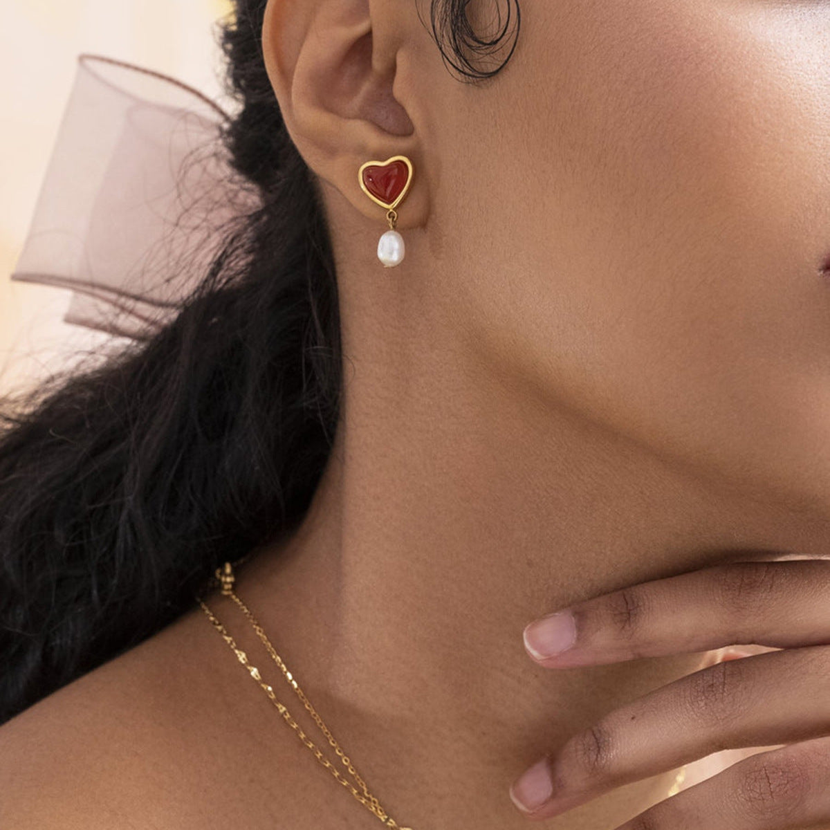 Elegant 18K Gold Plated Stainless Steel Heart Pearl Stud Earrings