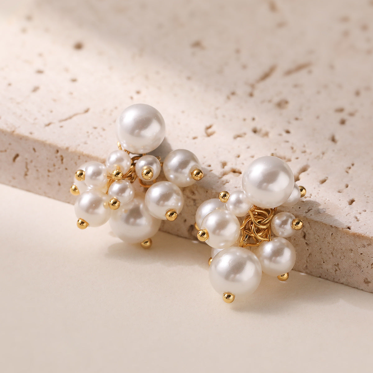 Elegant Minimalist Geometric Pearl Stainless Steel Earrings for Women