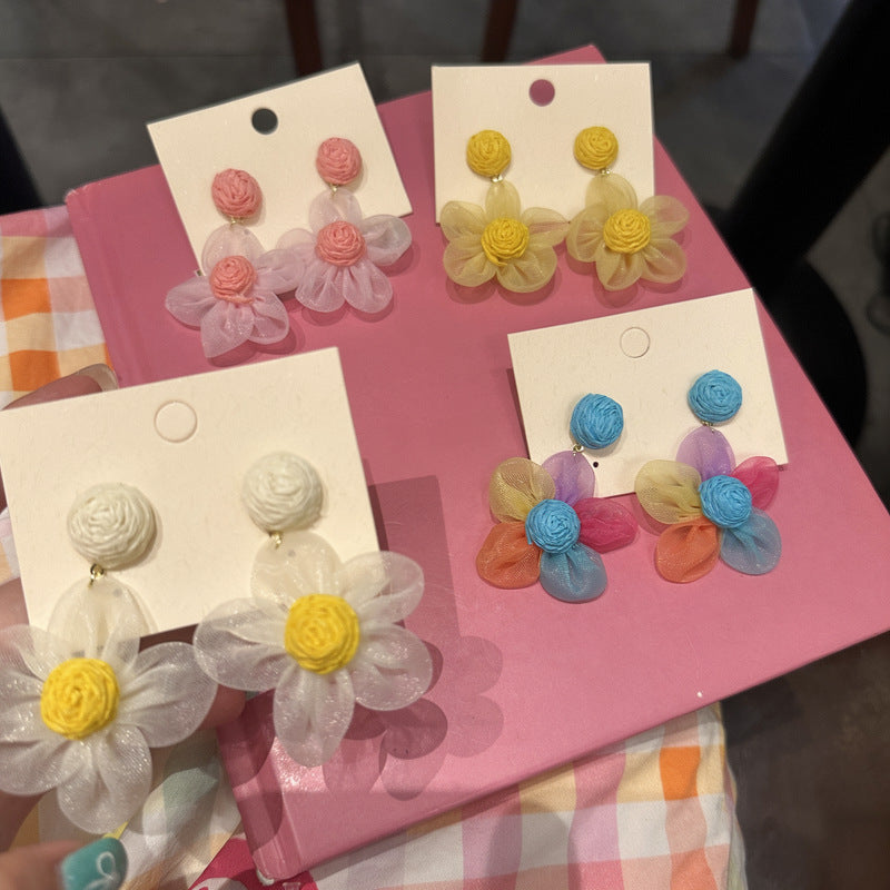 Eleganti Orecchini in Chiffon Floreale con Dente di Leone, Base in Rame Placcato Argento e Perni in Acciaio Inossidabile da Donna