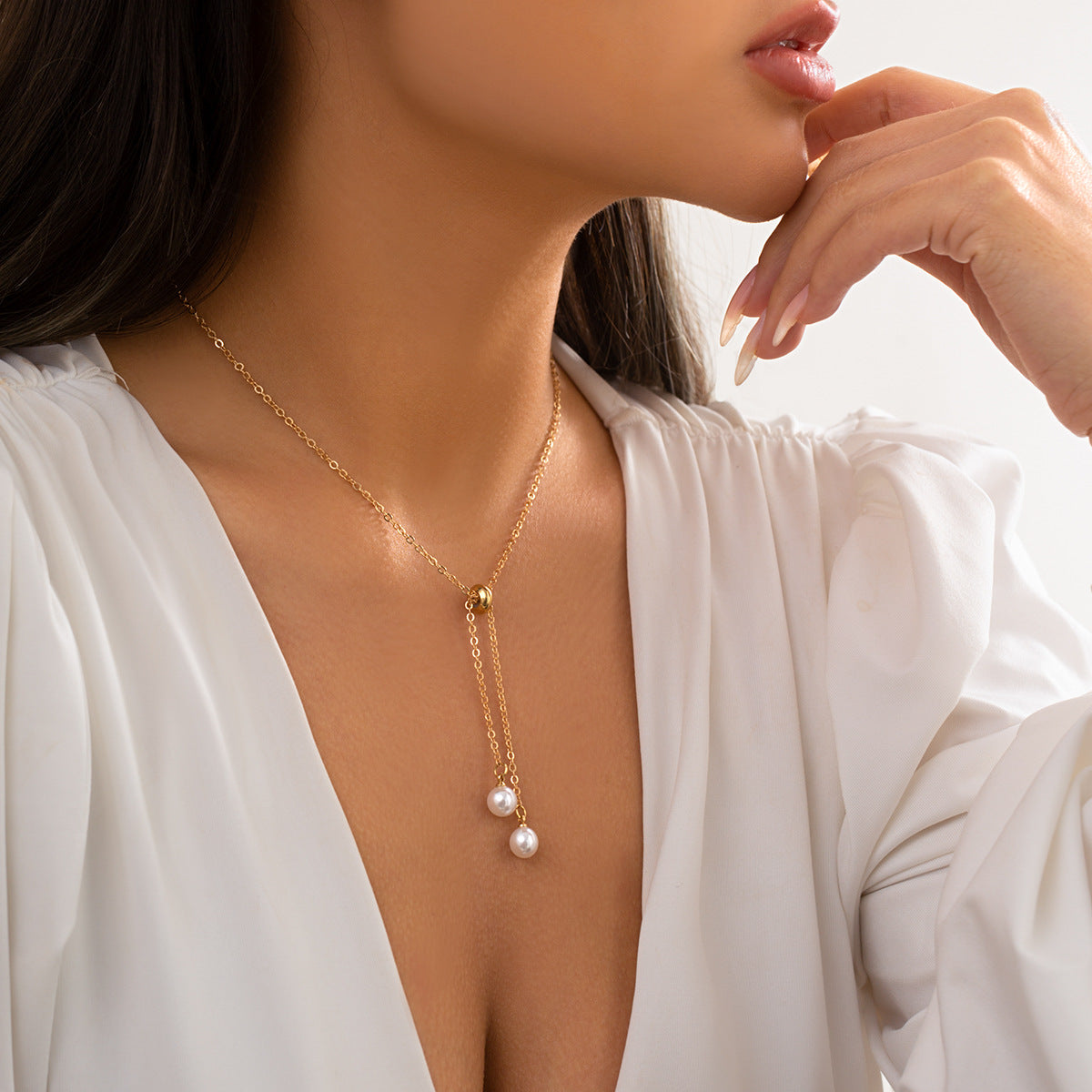 Collar con colgante de lágrima de diamantes de imitación con estilo floral rústico, cadena de cobre bañada y detalle de flecos para mujer
