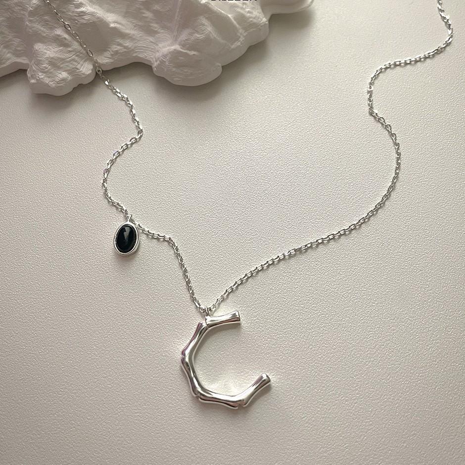 Minimalist Irregular Heart Pearl Necklace in 925 Sterling Silver with Adjustable Chain
