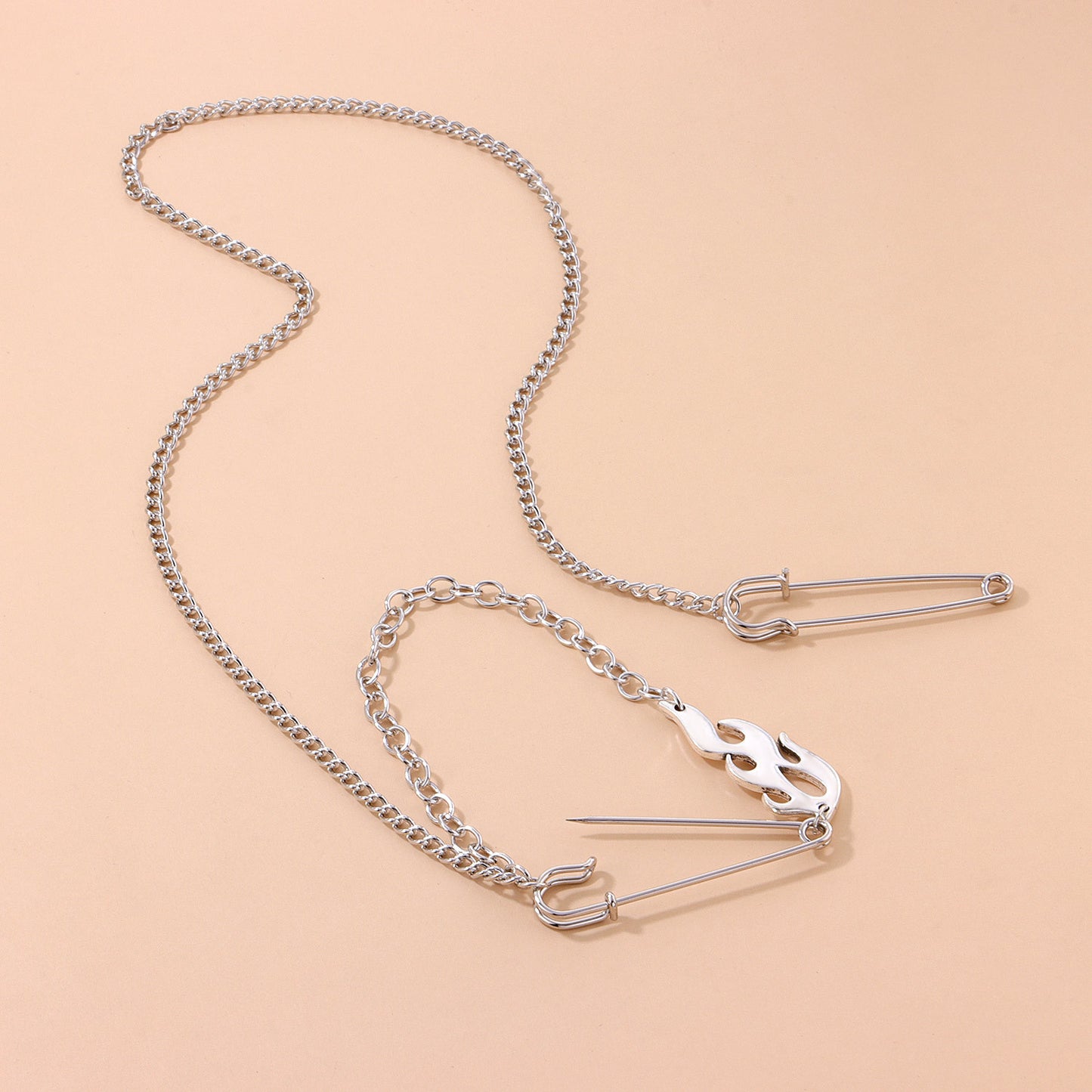 Geometric Vintage Punk Alloy Plated Brooch for Women - Dark Gothic Style, Retro Hip-Hop Flame Chain Accessory