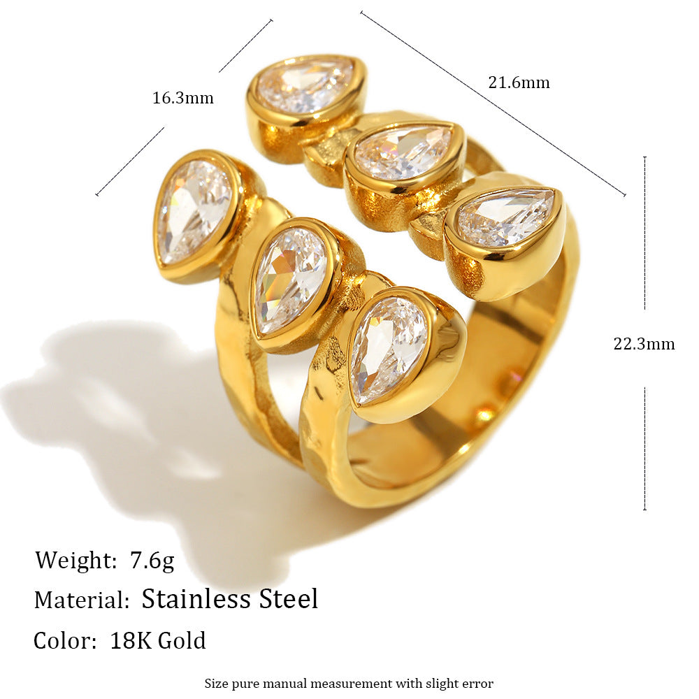 Anello di lusso in acciaio inossidabile geometrico stile francese con placcatura in oro 18 carati e zirconi a goccia asimmetrici a doppio strato