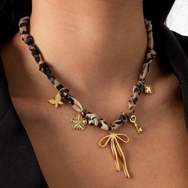 Fashion Unisex 18K Gold Plated Titanium Steel Heart and Bow Key Pendant Necklace with Colorful Lucky Rope