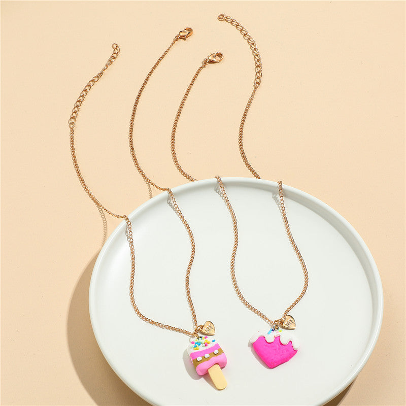 Collar con dije de arcilla polimérica con forma de corazón y helado estilo caricatura para niños con cadena tipo O-Chain