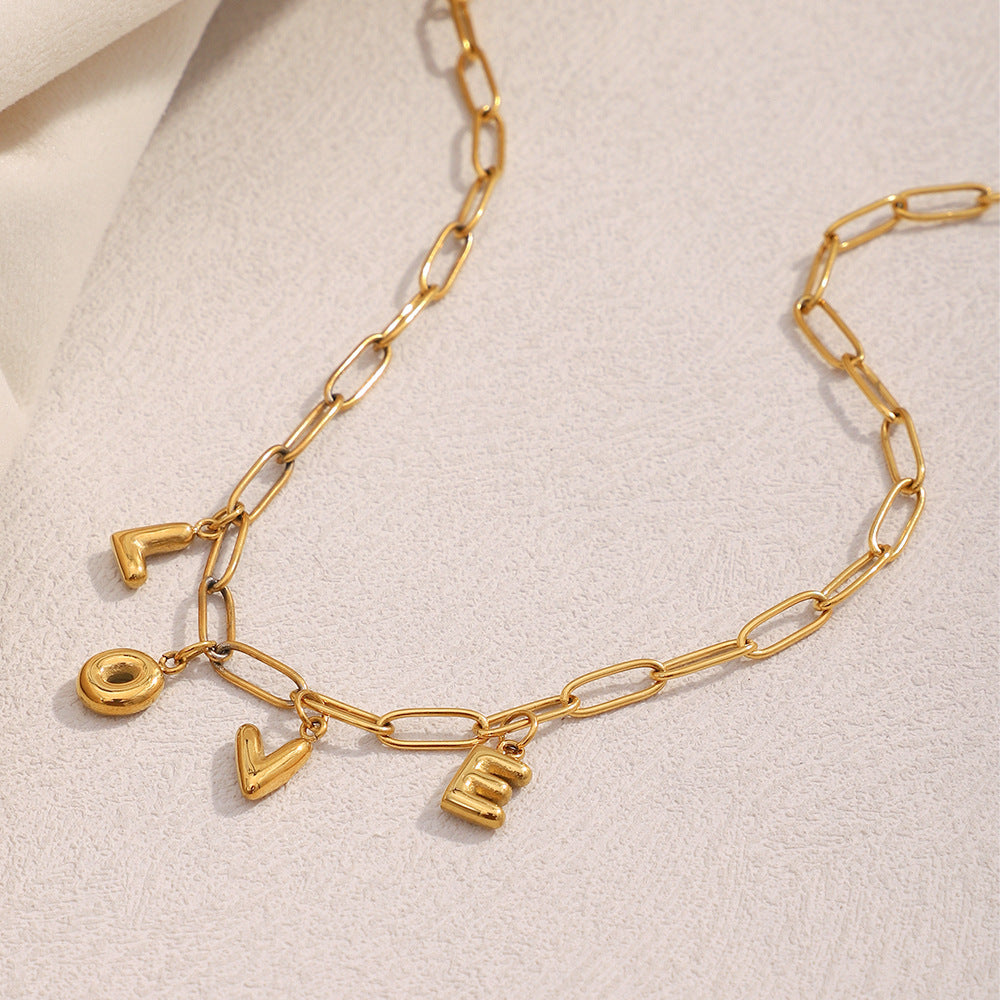 Collana pendente con lettera alla moda in stile OL in acciaio inossidabile placcato oro 18 carati da donna