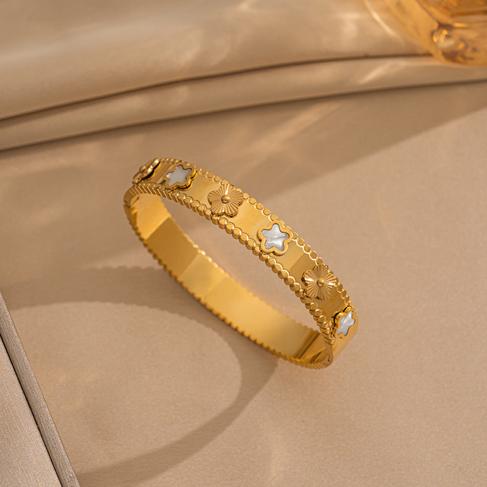 Minimalist Five-Petal Floral Titanium Steel Bracelet for Women with Polished Finish and Hypoallergenic Plating