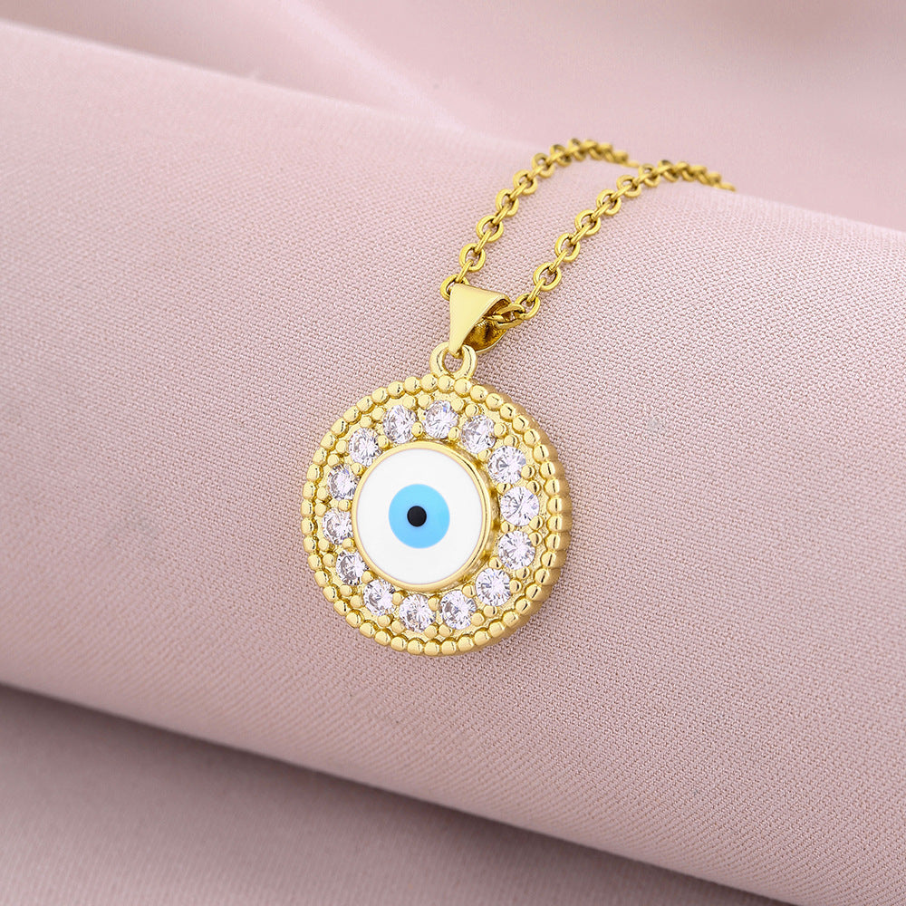 Elegante Collar con Colgante en Forma de Ojo para Mujer de Cobre con Baño de Oro de 18K y Circonitas Micro-Pavé en Cadena de Acero de Titanio