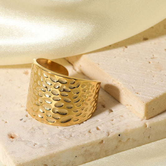 Anillo ajustable de acero inoxidable con textura martillada estilo vintage, diseño de círculo irregular, anillo geométrico unisex para dedo