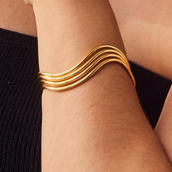 Braccialetto Minimalista Geometrico a Linee in Acciaio al Titanio da Donna con Finitura Placcata, Gioielli di Lusso Ipoallergenici in Acciaio Inossidabile