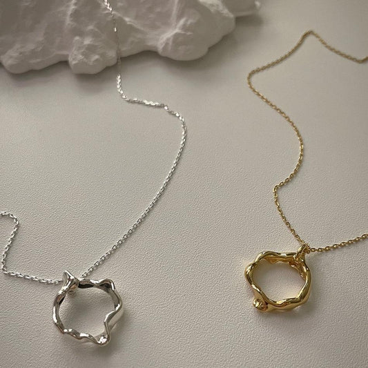 Minimalist Geometric Pendant Necklace in 925 Sterling Silver with Textured Surface and Beaded Chain