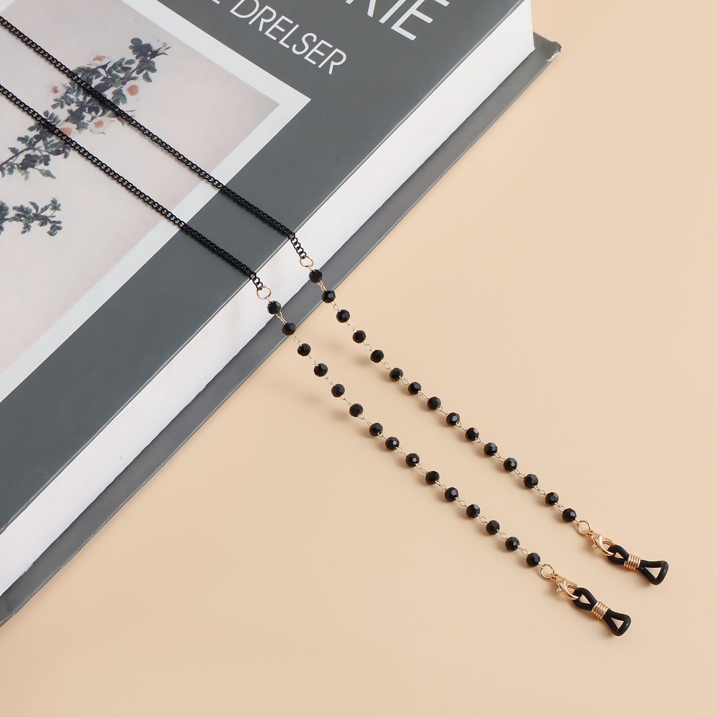 Minimalist Elegant Geometric Metal Chain with Black Crystal Inlay for Women