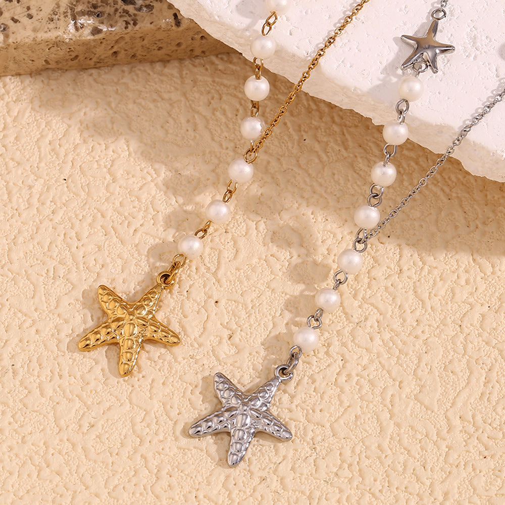 Collana con ciondolo a stella marina asimmetrica vintage da donna in acciaio inossidabile con placcatura in oro 18 carati e inserti in perle