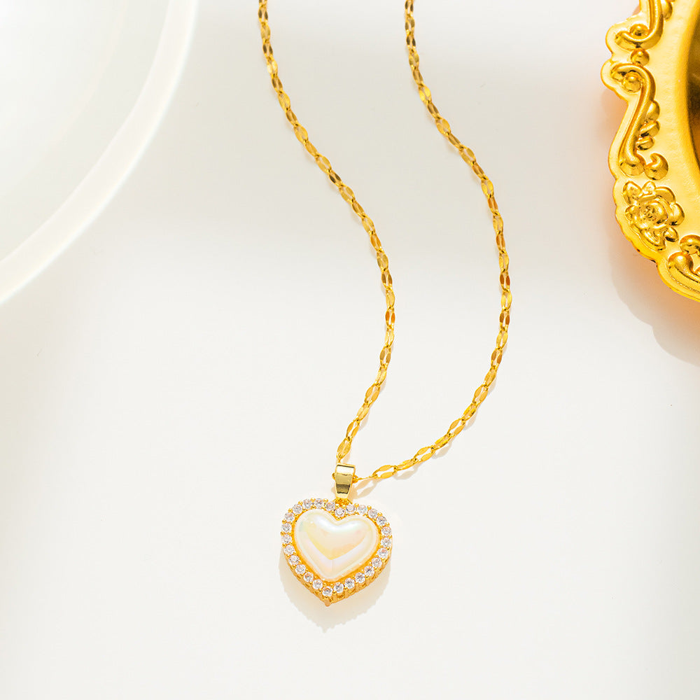 Dulce y Fresco Collar de Corazón Perla de Acero Titanio Inspirado en Sirena para Mujer con Baño de Oro y Cadena Ondulada