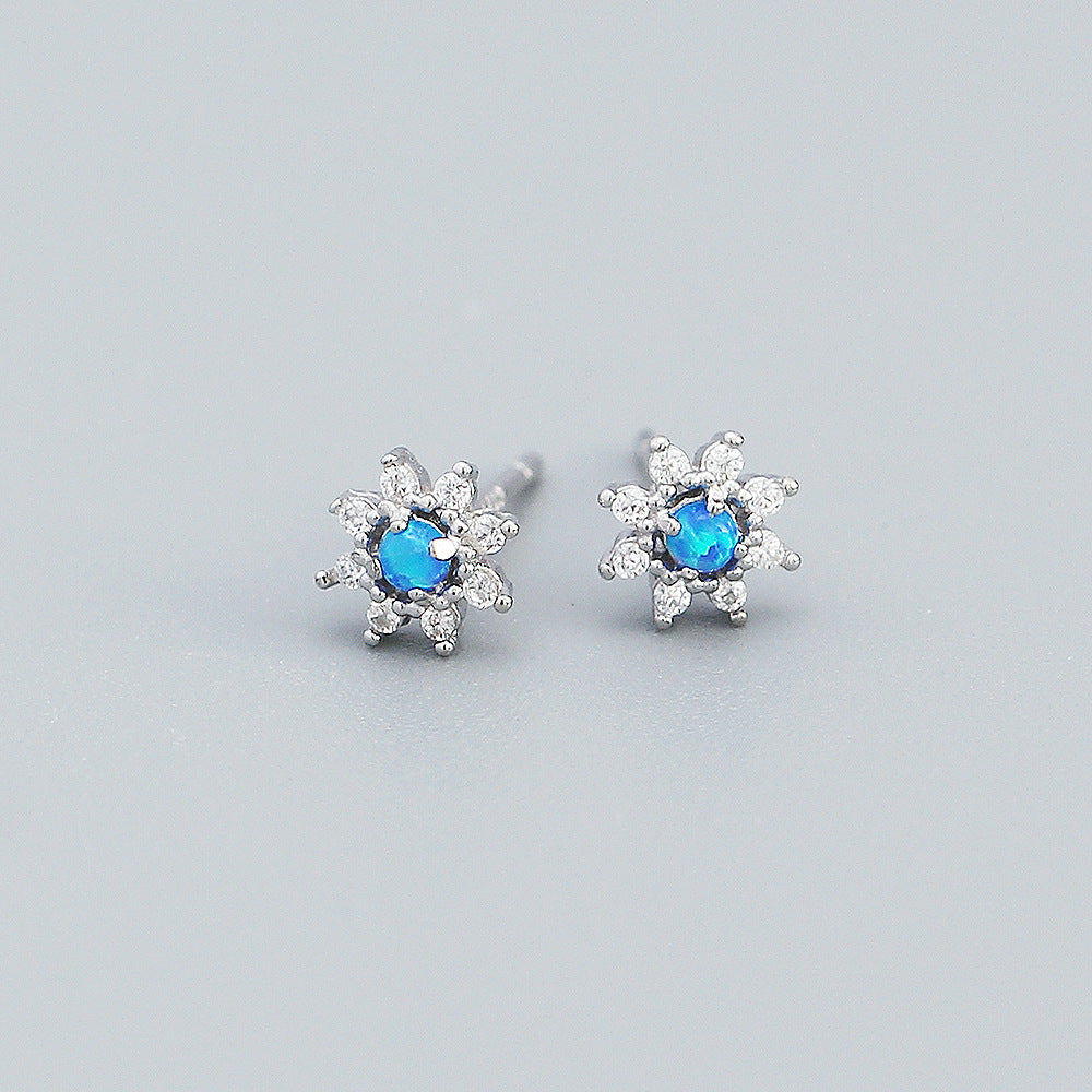 Orecchini a perno floreali in argento sterling 925 con intarsio in zirconi cubici