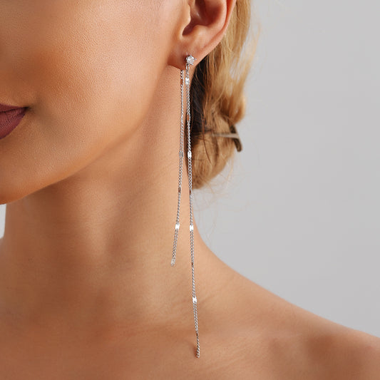 Orecchini lunghi a nappina minimalisti da donna con catena impreziosita da strass e design geometrico