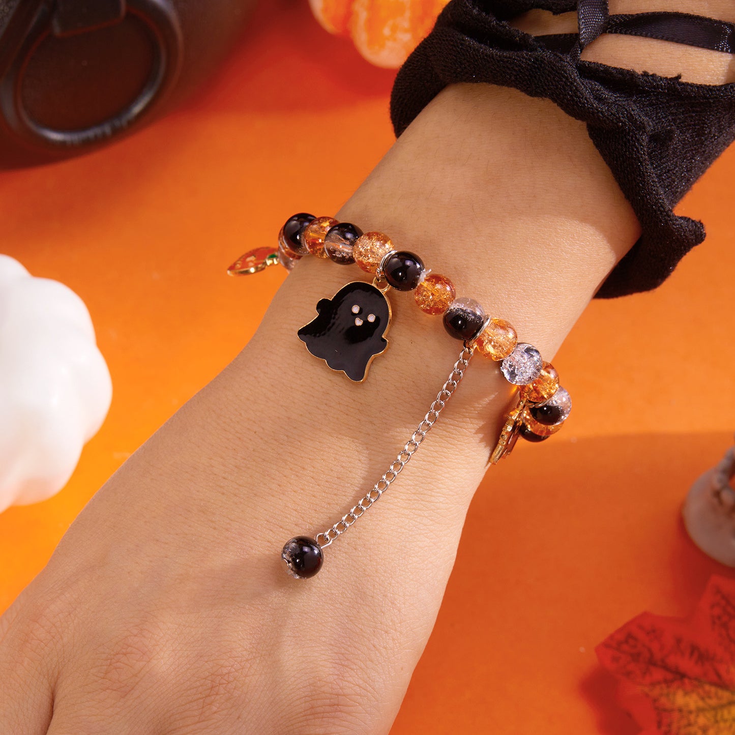 Conjunto de pulseras de calabaza de Halloween con diseño elástico de cuentas para mujer, pulsera de plástico con forma geométrica con acabado hecho a mano