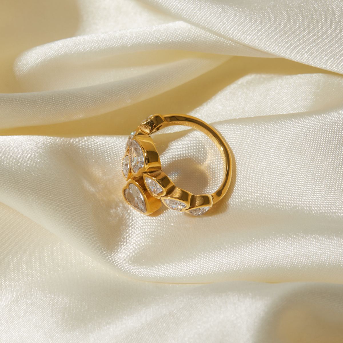 INS Style Heart-Shaped Titanium Steel Ring with 18K Gold Plating and Zircon Inlay, Adjustable Open Band