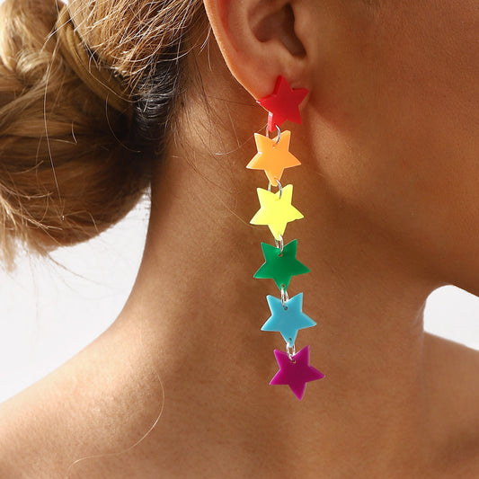 Orecchini da donna colorati a forma di stella e cuore geometrici in acrilico arcobaleno con finitura placcata