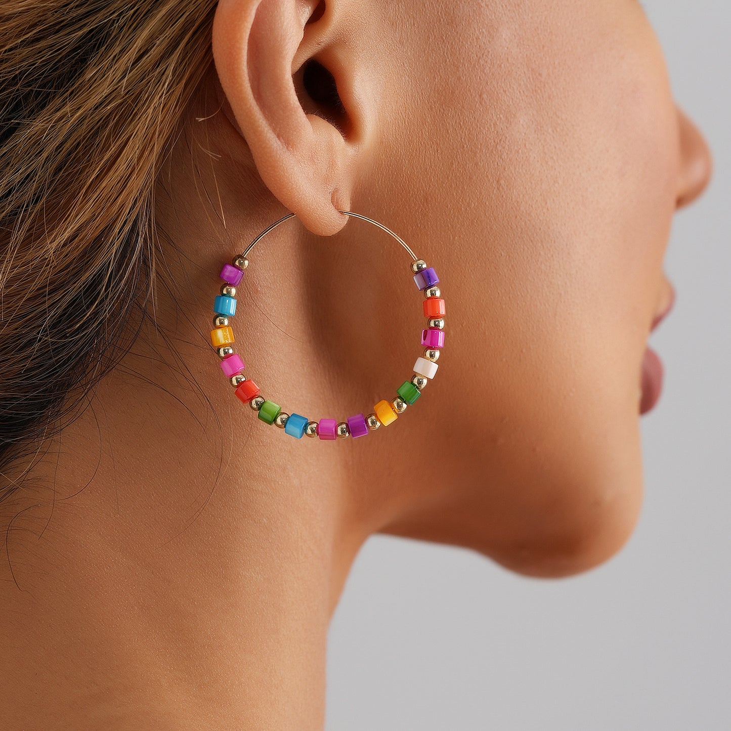 Pendientes de aro geométricos minimalistas vintage de metal para mujer con acabado chapado y motivo lunar