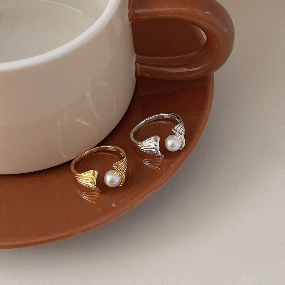 Anello Minimalista a Cuore in Argento Sterling 925 con Dettaglio Geometrico Smussato da Donna