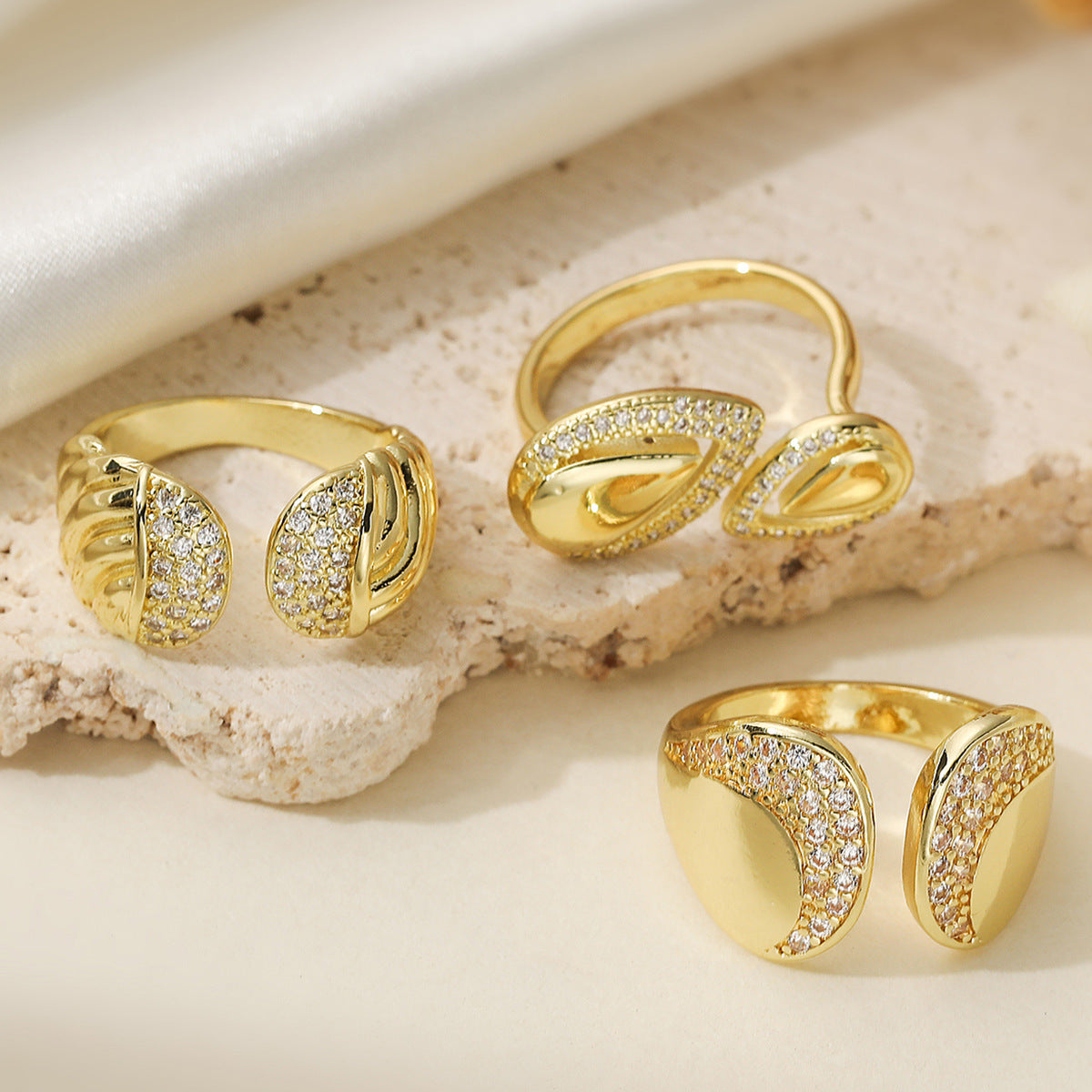 Minimalist 18K Gold Plated Brass Geometric Ring with Cubic Zirconia for Women