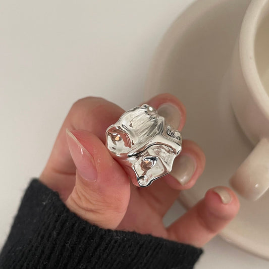 Anillo de plata de ley 925 de estilo moderno con diseño geométrico y banda ancha para mujer