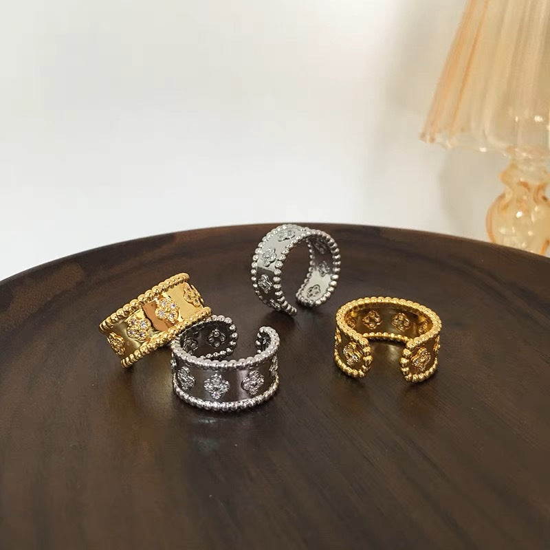 Anello da donna originale in rame a forma di quadrifoglio, placcato oro 18K con zirconi