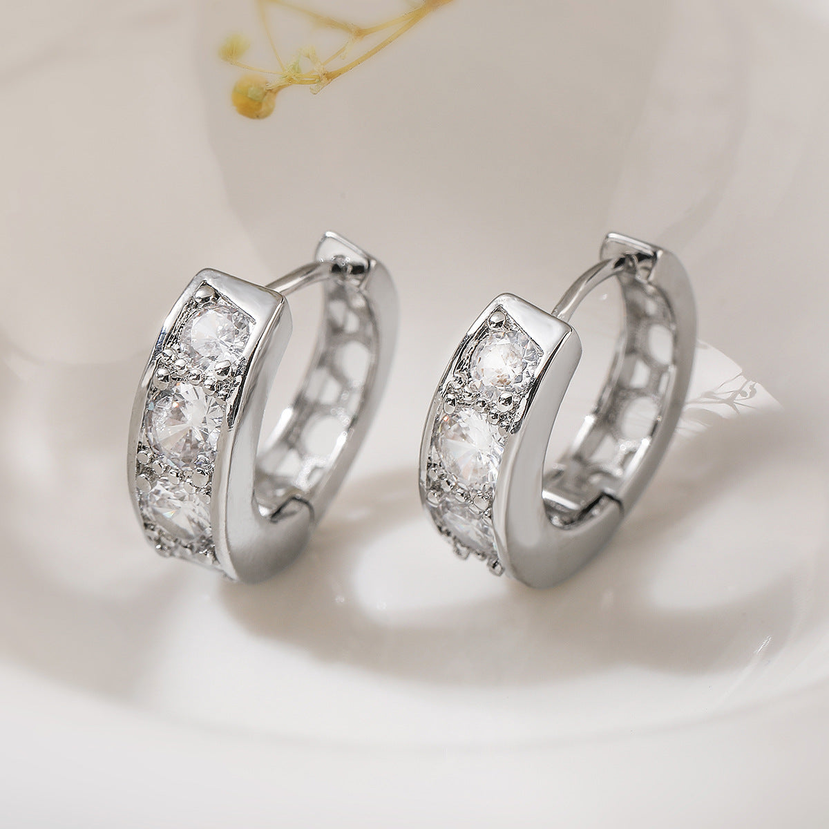 Minimalist Geometric Copper Hoop Earrings with 18K Gold Plating and Micro-Paved Zirconia for Women
