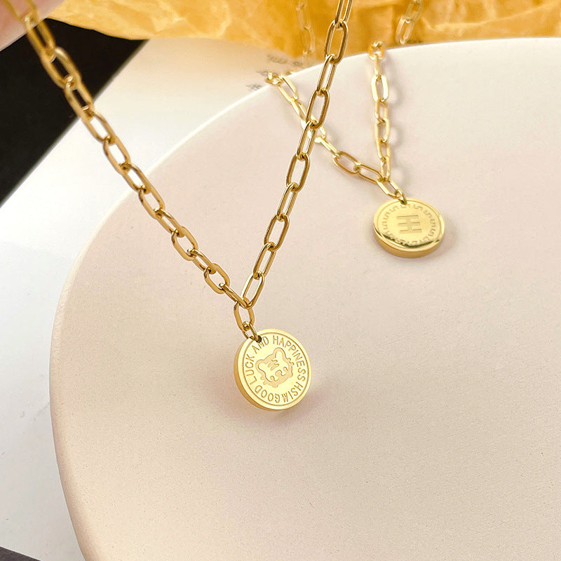 Collana con Pendente a Forma di Tigre in Acciaio al Titanio con Placcatura in Oro, Stile Medaglione, per Donne e Uomini, Catena per Clavicole