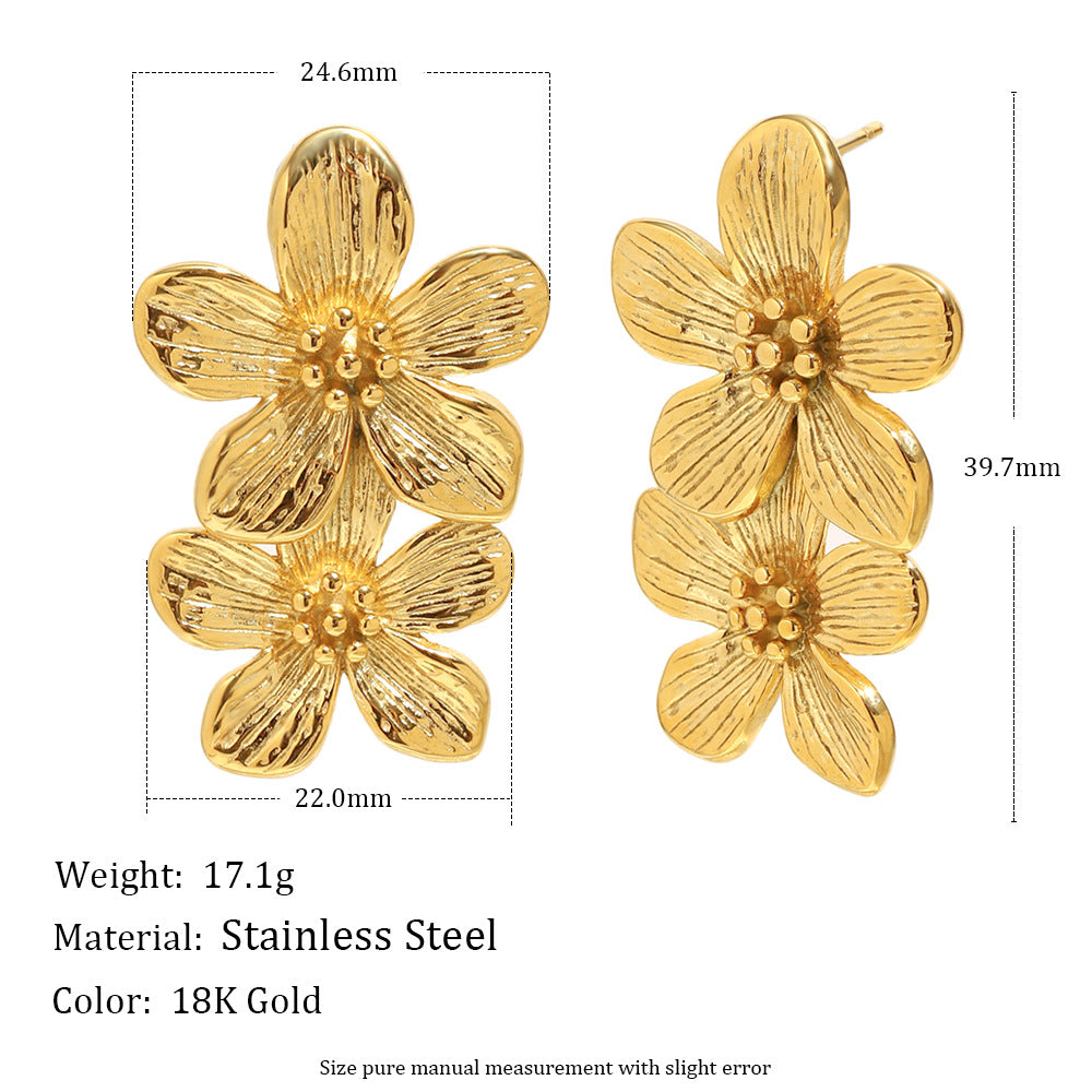 Minimalist Floral Stainless Steel Earrings with 18K Gold Plating for Women — Vintage Double-Bloom Design, Lightweight Luxury Studs