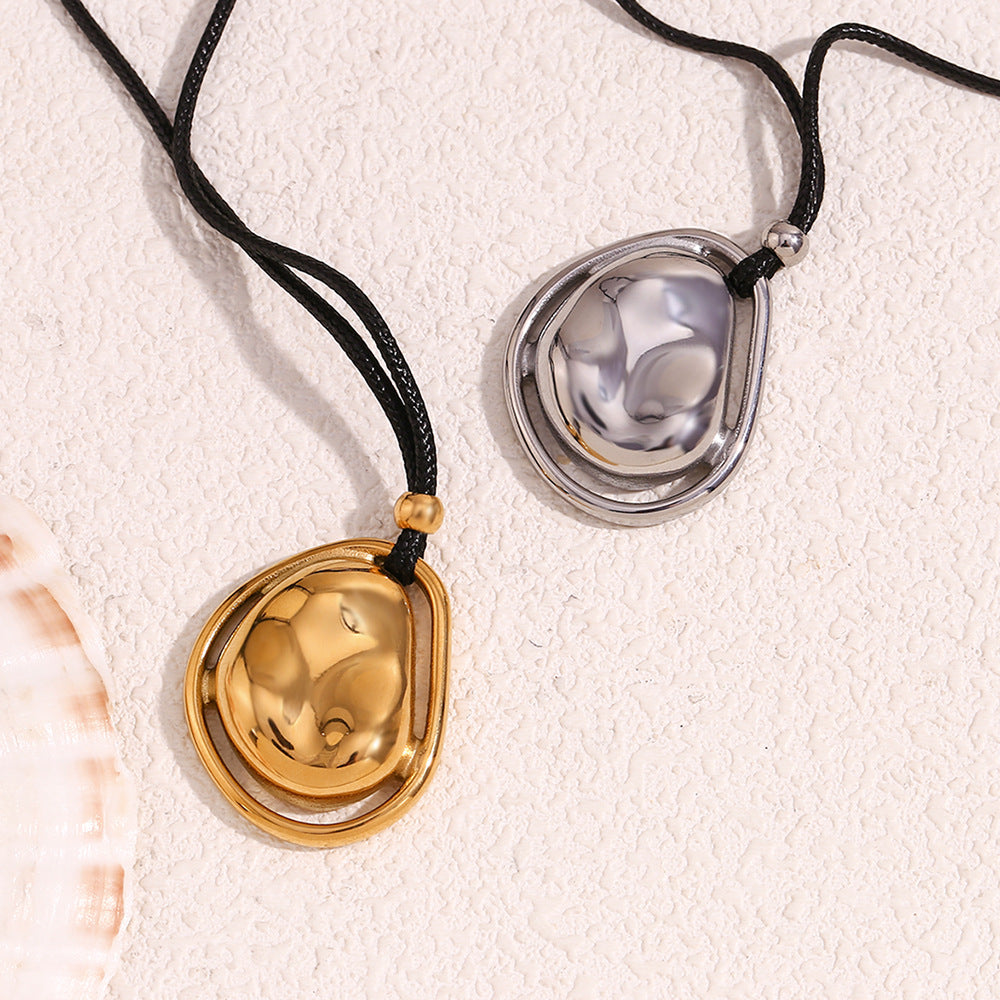 Collana Pendente Minimalista Geometrica in Acciaio Inossidabile con Placcatura in Oro 18K e Pietra Meteorite Irregolare da Donna